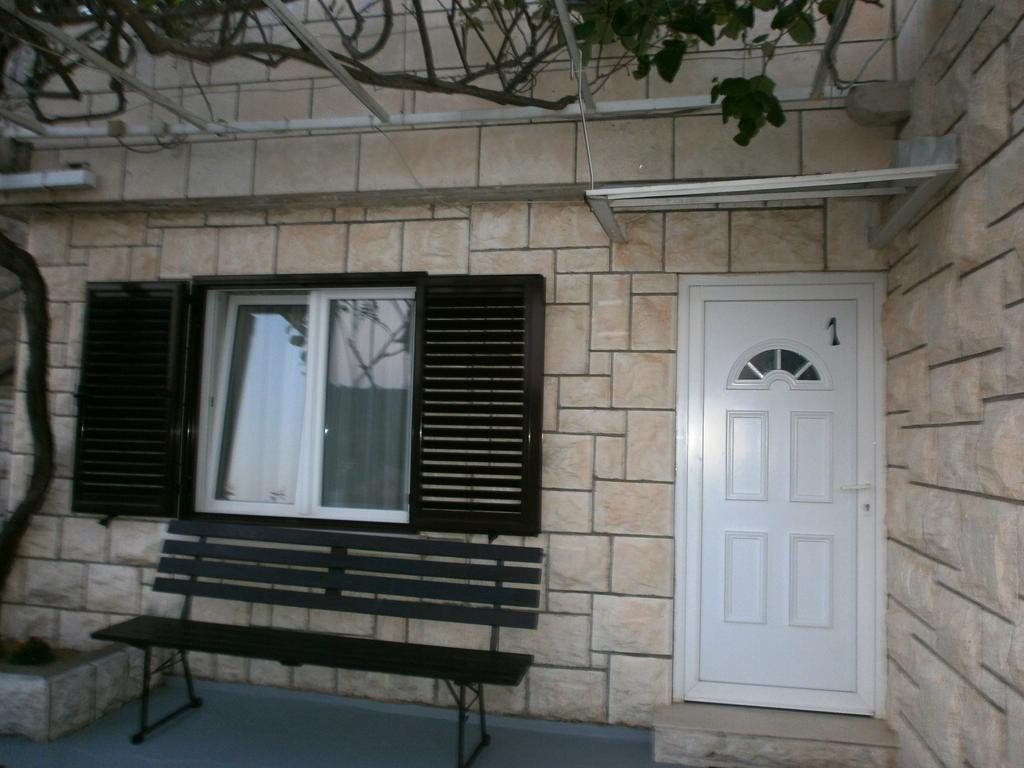 Apartments Ana Old Town 챠브타트 외부 사진