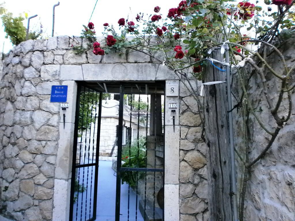 Apartments Ana Old Town 챠브타트 외부 사진